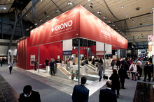 Visible from afar: the striking red stand of the SWISS KRONO GROUP
