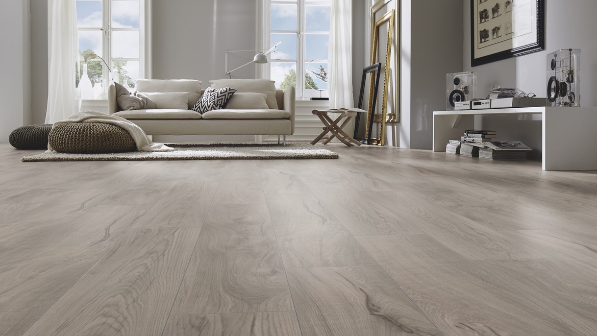 Stratifié Chêne Magnum Gris (D 4671) de la collection KRONOTEX MAMMUT PLUS